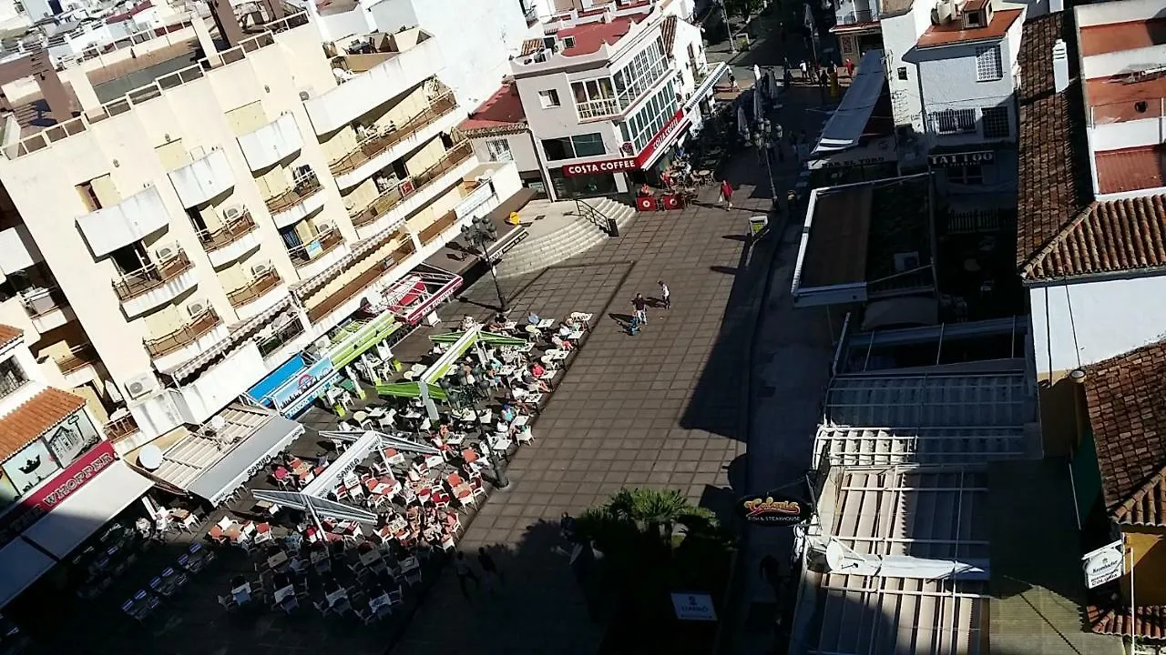 Central Apartment In La Nogalera Complex Torremolinos