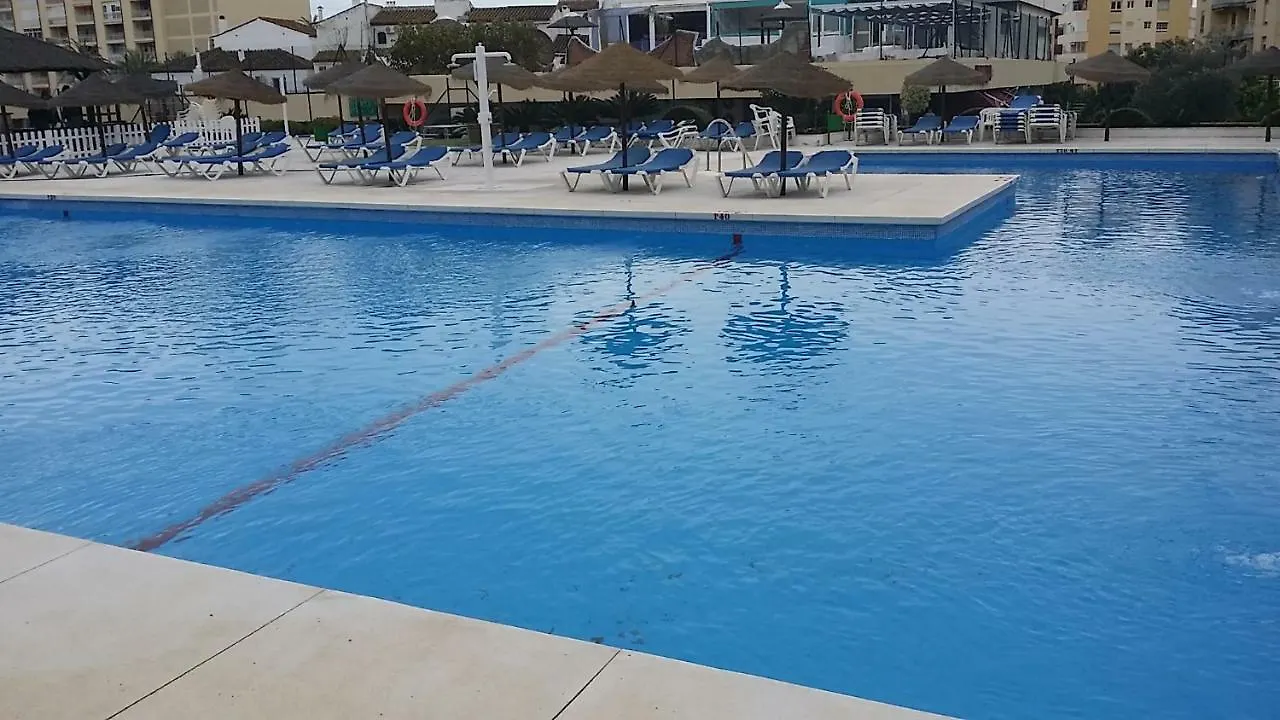 Central Apartment In La Nogalera Complex Torremolinos